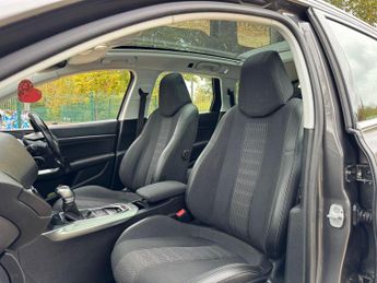 Peugeot 308 SW 1.2 PureTech Allure EAT Euro 6 (s/s) 5dr