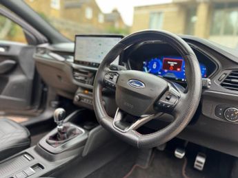 Ford Focus 1.0T EcoBoost MHEV ST-Line Vignale Euro 6 (s/s) 5dr