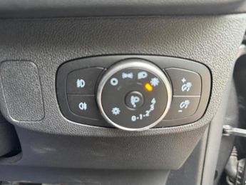 Ford Focus 1.0T EcoBoost MHEV ST-Line Vignale Euro 6 (s/s) 5dr