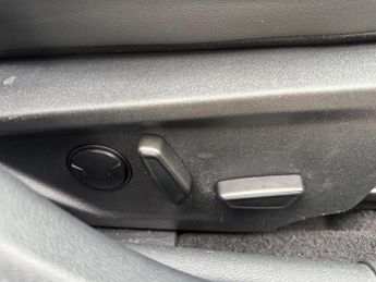 Ford Focus 1.0T EcoBoost MHEV ST-Line Vignale Euro 6 (s/s) 5dr