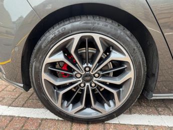 Ford Focus 1.0T EcoBoost MHEV ST-Line Vignale Euro 6 (s/s) 5dr