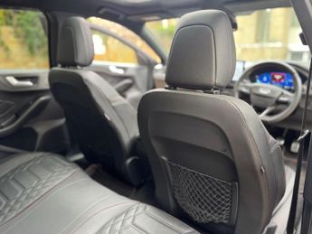 Ford Focus 1.0T EcoBoost MHEV ST-Line Vignale Euro 6 (s/s) 5dr