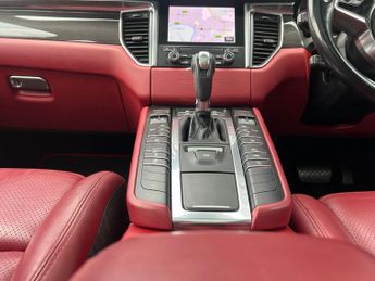 Porsche Macan 3.0 TD V6 S PDK 4WD Euro 6 (s/s) 5dr