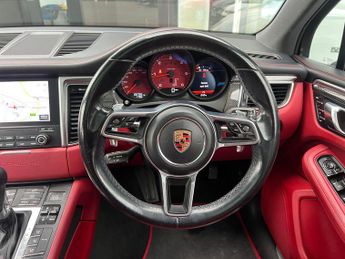 Porsche Macan 3.0 TD V6 S PDK 4WD Euro 6 (s/s) 5dr