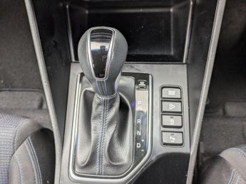 Hyundai TUCSON 1.7 CRDi Blue Drive SE Nav SUV 5dr Diesel DCT Euro 6 (s/s) (141 