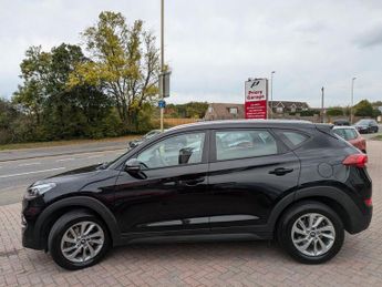 Hyundai TUCSON 1.7 CRDi Blue Drive SE Nav SUV 5dr Diesel DCT Euro 6 (s/s) (141 