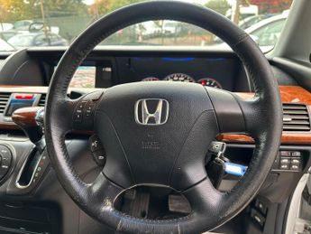 Honda Elysion 2009 Prestige 2.5 I-Vtec 16V Auto,7 Se