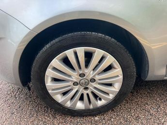 Vauxhall Corsa 1.3 CDTi ecoFLEX Excite Euro 5 3dr (A/C)