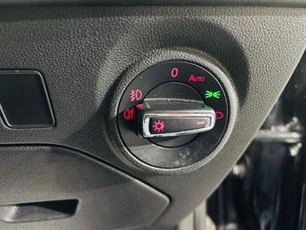 SEAT Leon 2.0 TDI FR Technology DSG Euro 6 (s/s) 5dr