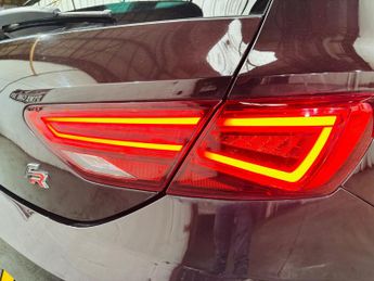 SEAT Leon 2.0 TDI FR Technology DSG Euro 6 (s/s) 5dr