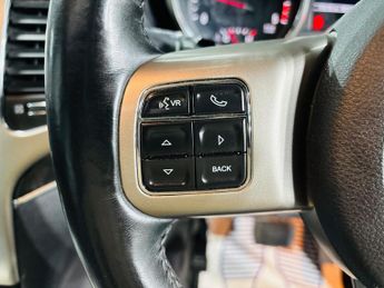 Jeep Grand Cherokee 3.0 V6 CRD Overland Auto 4WD Euro 5 5dr