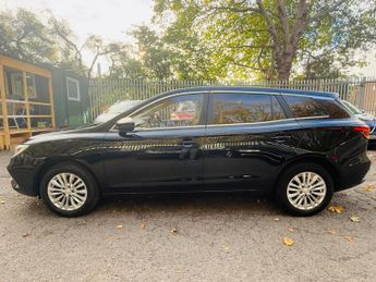 MG MG5 52.5kWh Excite Auto 5dr