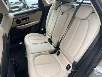 BMW 2 Series Active Tourer 2.0 218d Luxury Auto Euro 6 (s/s) 5dr