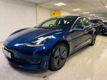Tesla Model 3 Standard Range Plus Auto RWD 4dr