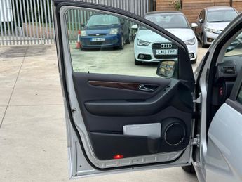 Mercedes-Benz A Class 1.5 A150 Elegance SE CVT 5dr