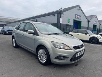 Ford Focus 1.6 Titanium 5dr
