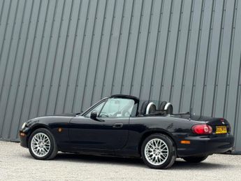 Mazda MX-5 1.8 2dr