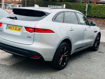 Jaguar F-PACE 2.0 D180 R-Sport Auto AWD Euro 6 (s/s) 5dr