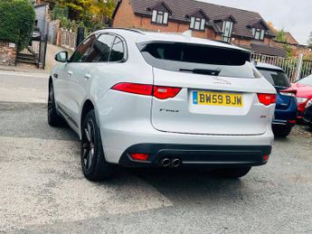 Jaguar F-PACE 2.0 D180 R-Sport Auto AWD Euro 6 (s/s) 5dr