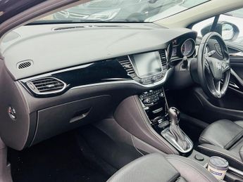Vauxhall Astra 1.6 CDTi BlueInjection Elite Nav Auto Euro 6 5dr