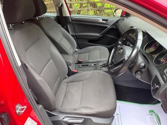 Volkswagen Golf 1.6 TDI SE Nav DSG Euro 6 (s/s) 5dr