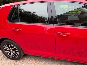 Volkswagen Golf 1.6 TDI SE Nav DSG Euro 6 (s/s) 5dr