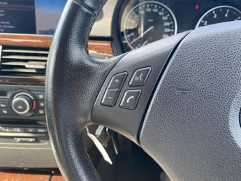 BMW 3 Series 2.0 320i SE Touring 5dr Petrol Steptronic Euro 5 (170 ps)