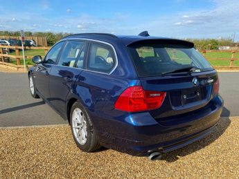 BMW 3 Series 2.0 320i SE Touring 5dr Petrol Steptronic Euro 5 (170 ps)