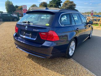 BMW 3 Series 2.0 320i SE Touring 5dr Petrol Steptronic Euro 5 (170 ps)