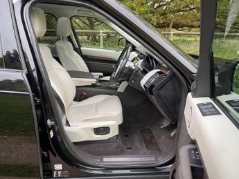 Land Rover Discovery 2.0 SD4 HSE SUV 5dr Diesel Auto 4WD Euro 6 (s/s) (240 ps)