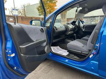 Honda Jazz 1.4 i-DSI SE Hatchback 5dr Petrol CVT-7 (139 g/km, 82 bhp)