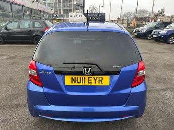 Ford Focus 1.6 Titanium Hatchback 5dr Petrol Automatic (184 g/km, 99 bhp)