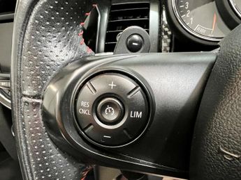 MINI Convertible 2.0 Cooper S Sport Steptronic Euro 6 (s/s) 2dr