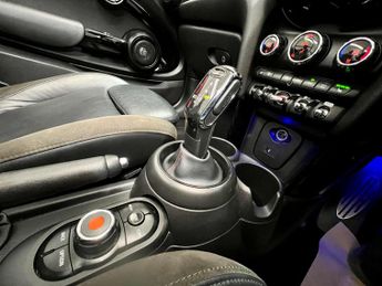 MINI Convertible 2.0 Cooper S Sport Steptronic Euro 6 (s/s) 2dr