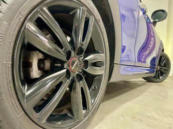 MINI Convertible 2.0 Cooper S Sport Steptronic Euro 6 (s/s) 2dr