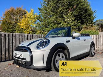 MINI Convertible 1.5 Cooper Classic Euro 6 (s/s) 2dr