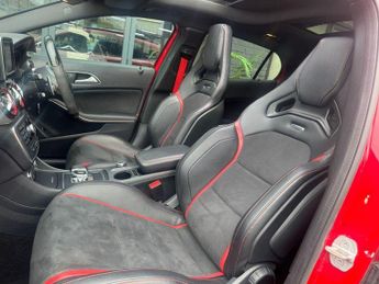 MERCEDES-BENZ GLA 2.0 GLA45 AMG SUV 5dr Petrol SpdS DCT 4MATIC Euro 6 (s/s) (360 p