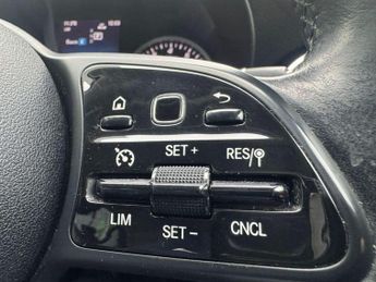 MERCEDES-BENZ C-CLASS 1.5 C200 MHEV EQ Boost SE Saloon 4dr Petrol G-Tronic+ Euro 6 (s/