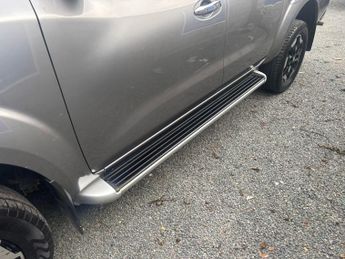 Nissan Navara 2.3 dCi Tekna Auto 4WD Euro 6 4dr