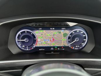 Volkswagen Tiguan 2.0 TDI BlueMotion Tech R-Line DSG 4Motion Euro 6 (s/s) 5dr