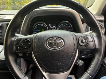 Toyota RAV4 2.5 VVT-h Business Edition Plus CVT Euro 6 (s/s) 5dr (Safety Sen