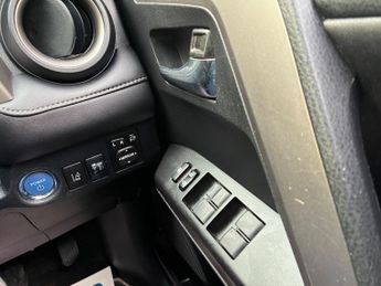 Toyota RAV4 2.5 VVT-h Business Edition Plus CVT Euro 6 (s/s) 5dr (Safety Sen