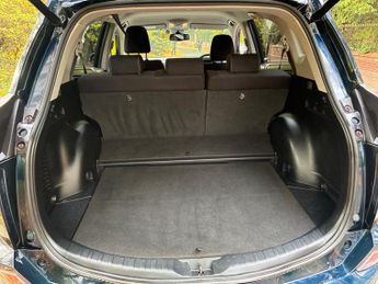 Toyota RAV4 2.5 VVT-h Business Edition Plus CVT Euro 6 (s/s) 5dr (Safety Sen