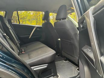 Toyota RAV4 2.5 VVT-h Business Edition Plus CVT Euro 6 (s/s) 5dr (Safety Sen