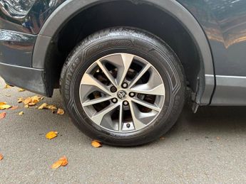 Toyota RAV4 2.5 VVT-h Business Edition Plus CVT Euro 6 (s/s) 5dr (Safety Sen