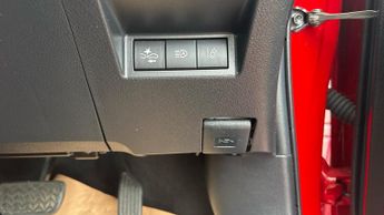 Toyota Yaris 1.5 VVT-h Icon E-CVT Euro 6 (s/s) 5dr