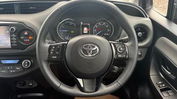 Toyota Yaris 1.5 VVT-h Icon E-CVT Euro 6 (s/s) 5dr