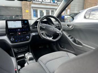 Hyundai IONIQ 38.3kWh Premium Auto 5dr