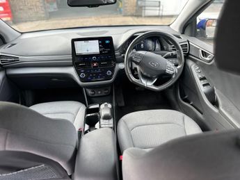 Hyundai IONIQ 38.3kWh Premium Auto 5dr
