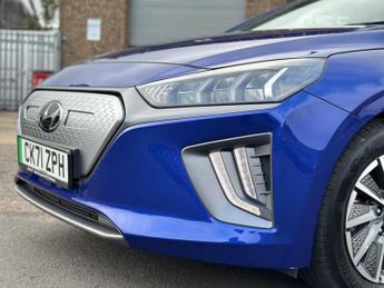 Hyundai IONIQ 38.3kWh Premium Auto 5dr